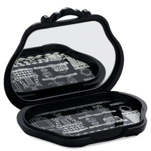 Anna Sui large make up palette